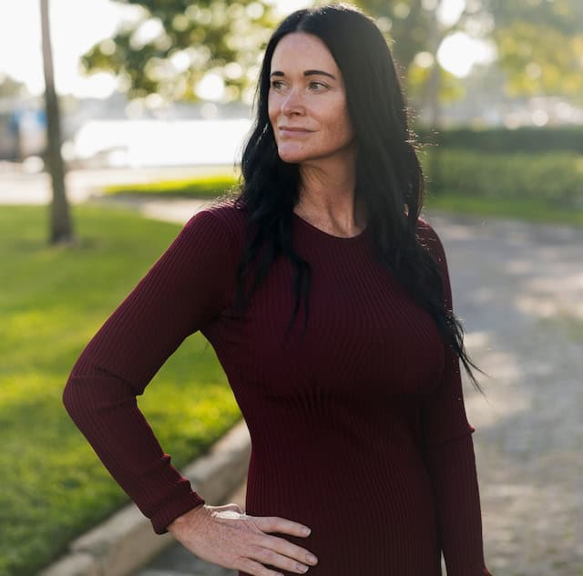 SRQ Magazine: Top-Producing Agent Julie Larsen Joins Michael Saunders & Company