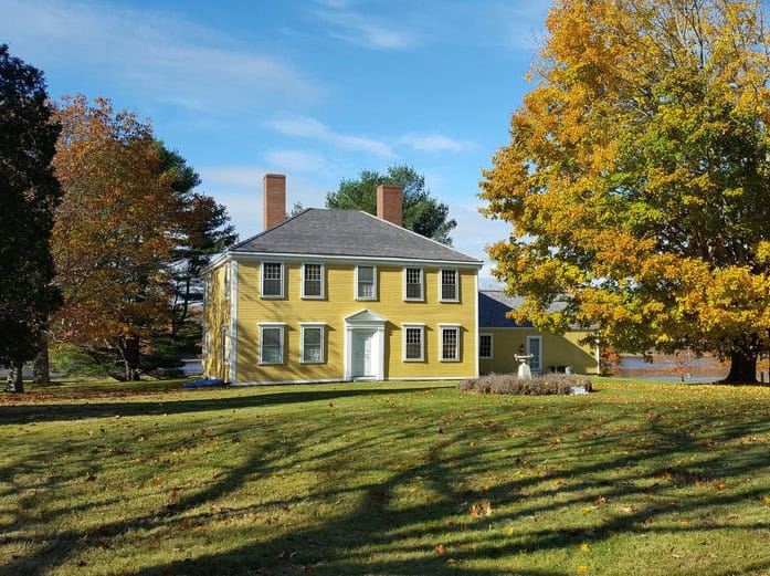 New England–style home in the North Boston suburbs, representing a residential property going through probate in Massachusetts.