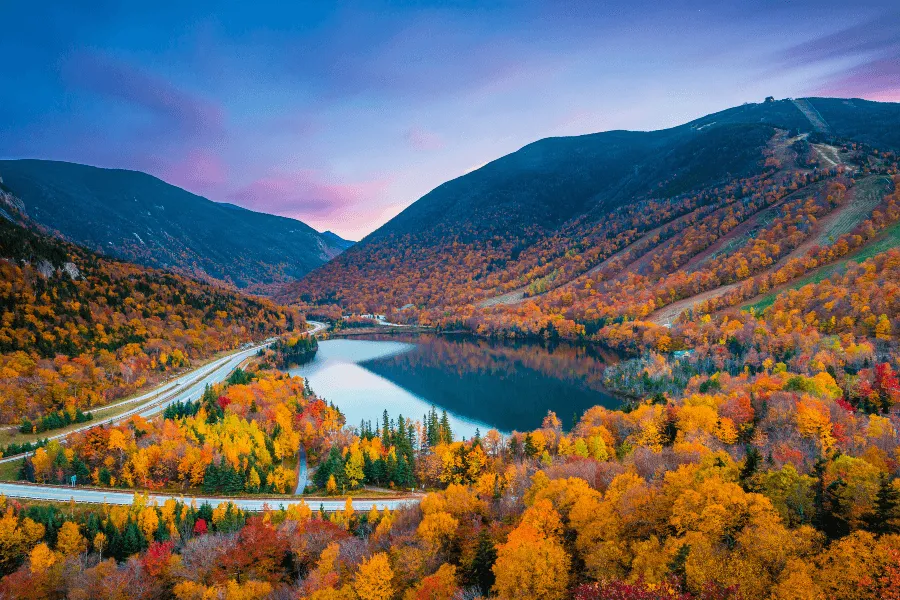 Beautiful fall colors in Franconia Notch State Park | White Mountain National Forest, New Hampshire
