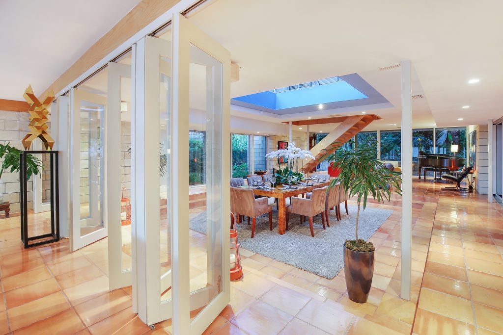 1833 N Lakeshore Drive, Sarasota