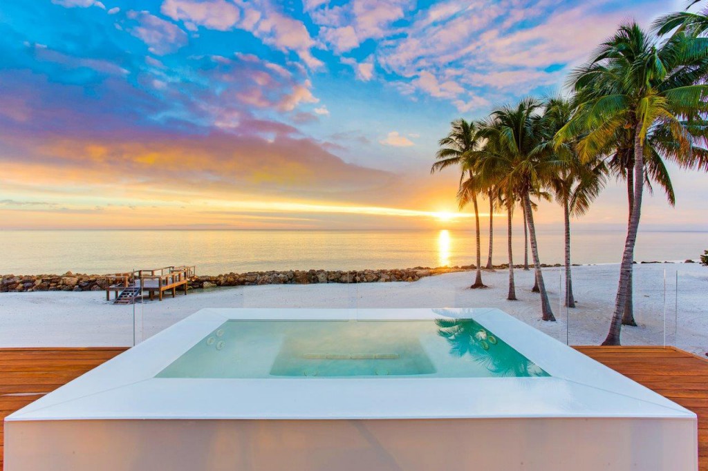 11 spa on siesta key 7712 Sanderling Rd_082