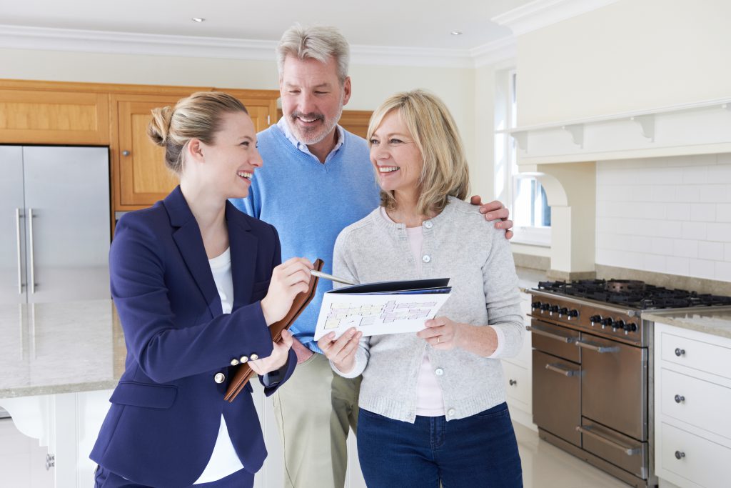 3 Meet with Realtor shutterstock_386100829