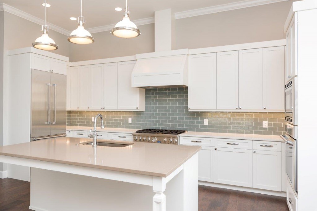 4 subway tile 521 Ranger Ln
