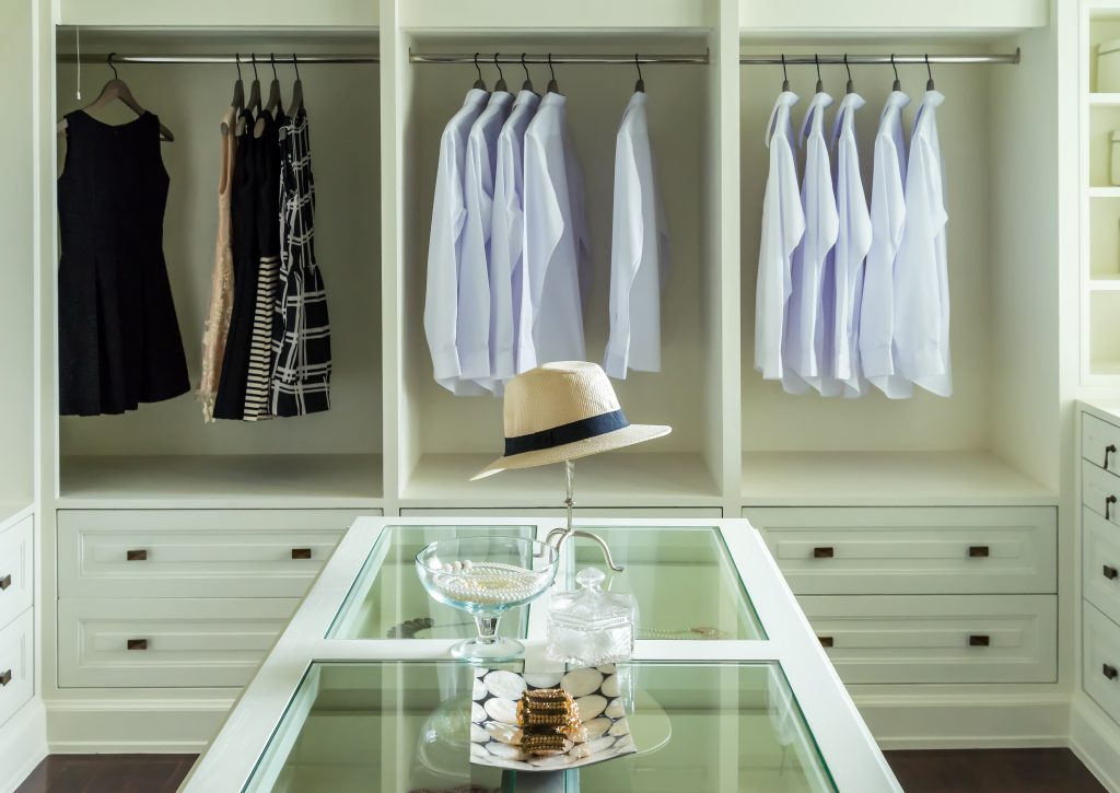 6 closet shutterstock_229597426