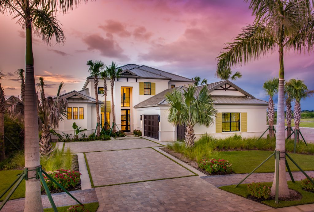 656 Regatta Way in Bradenton, Florida