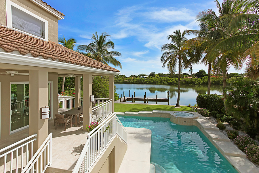 Stop by this stunning Open House on Longboat Key anywhere from 1:00-4:00pm on Sunday.