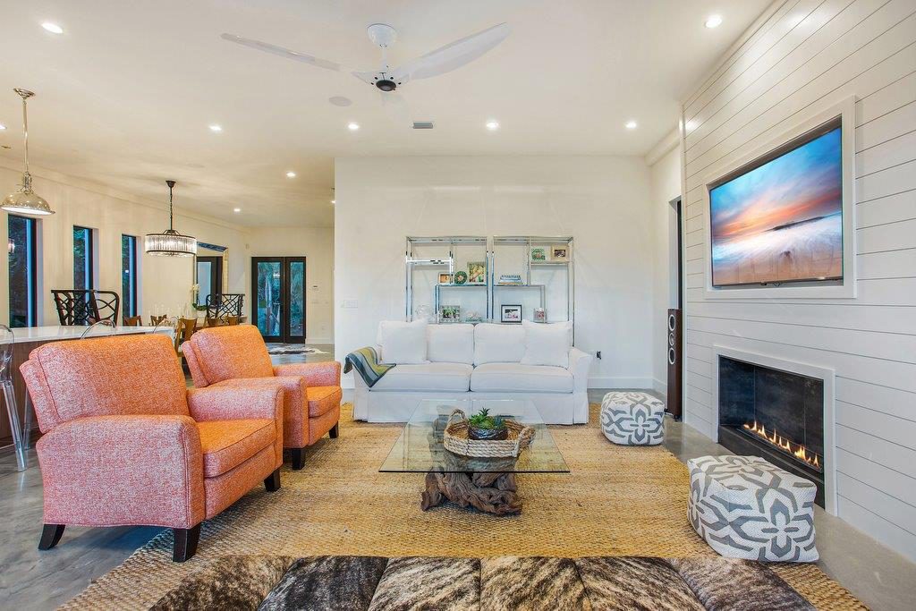 The stylish interiors at 4934 Commonwealth Dr, Sarasota, FL 34242