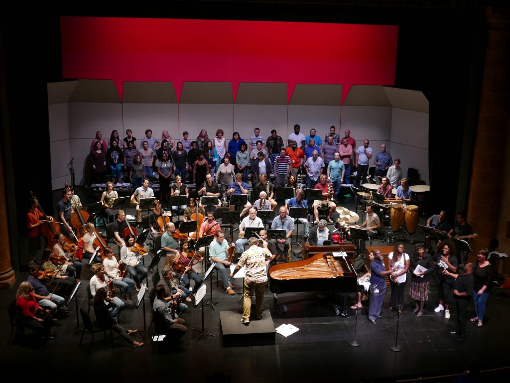 The second annual Saunders in 60 Holiday Special went behind-the-scenes with Sarasota's professional vocal ensemble, Gloria Musicae.