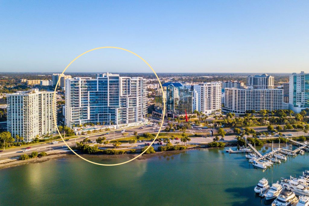 Vue Sarasota - Sarasota, Florida Condos