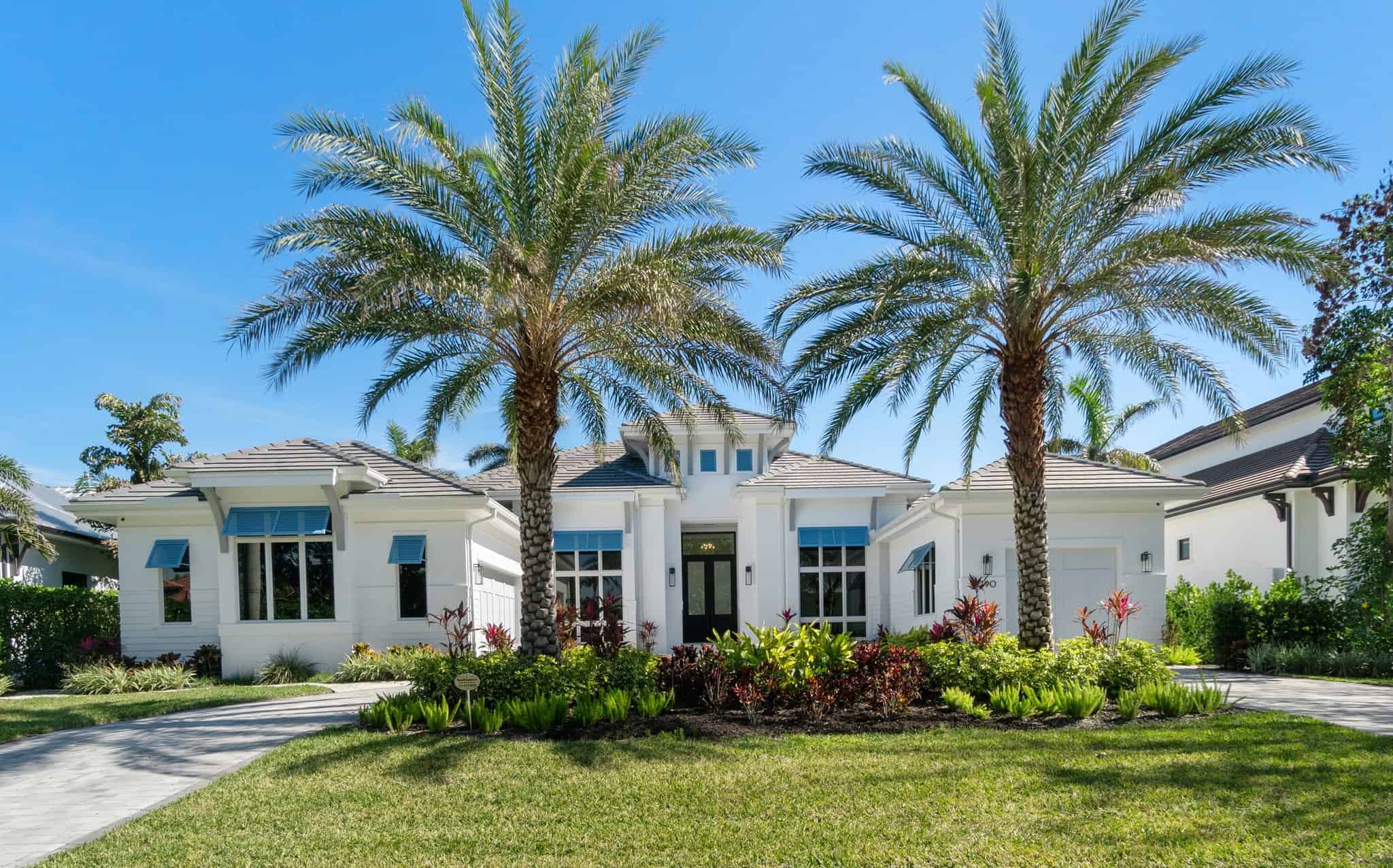 3290 Crayton Road Naples FL