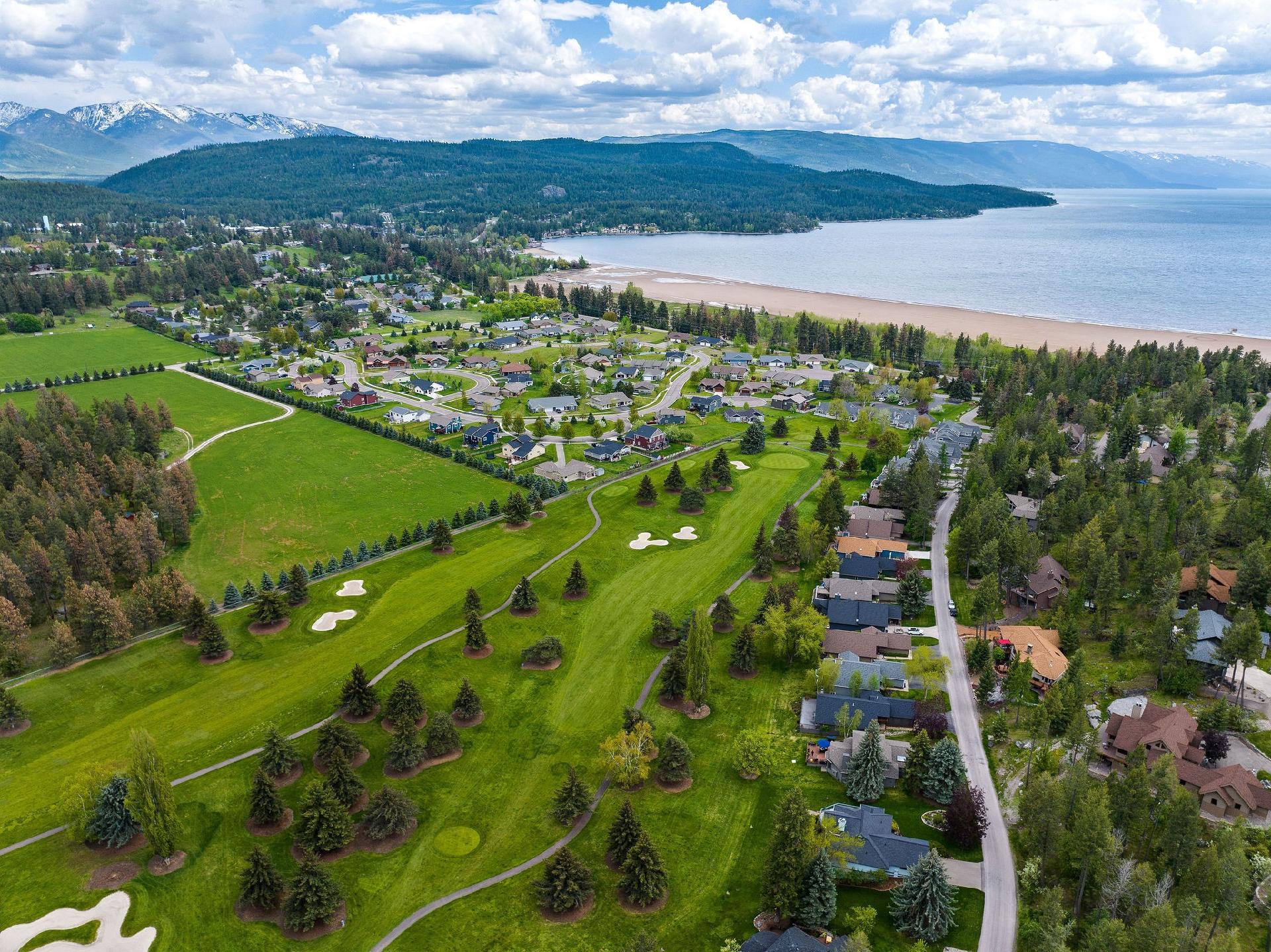 REAL ESTATE ROUNDUP: GREENS, VIEWS, AND FAIRWAYS