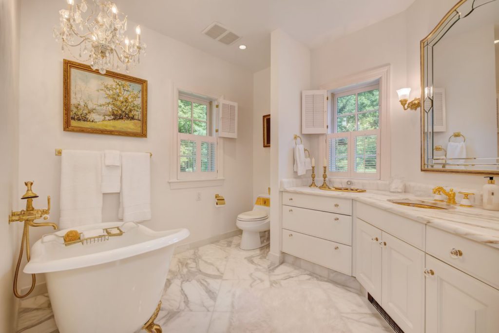 One of two en-suite bathrooms