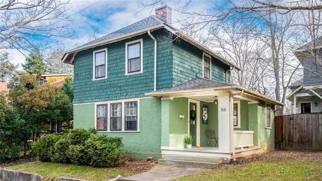 Three-bedroom home in Historic Montford