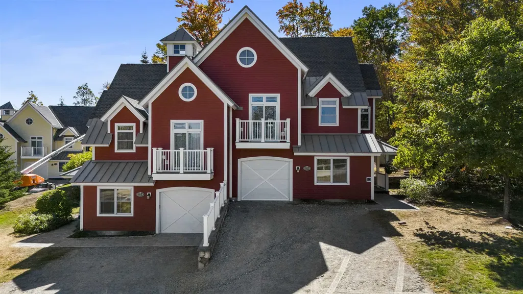 Luxury in the Stratton Area