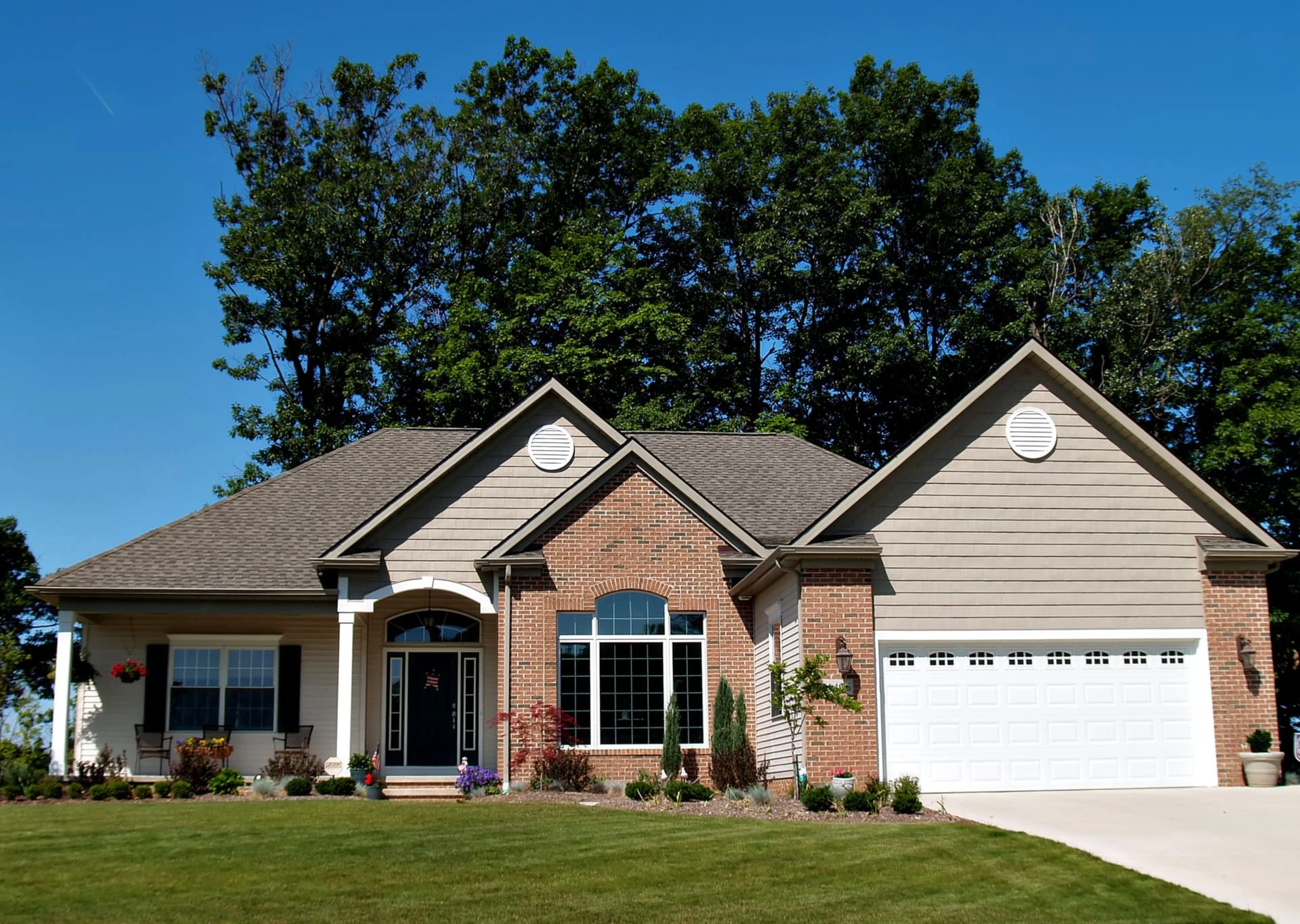Generic attractive home exterior, neutral, no identifiable location