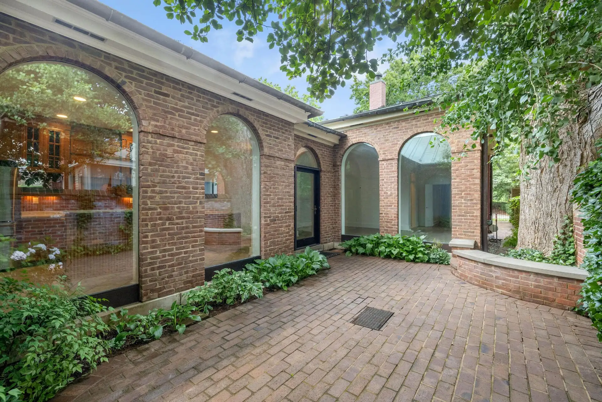 Home Interior Photo