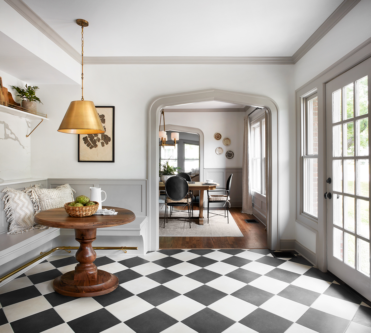 checkerboard pattern — ceramic tile