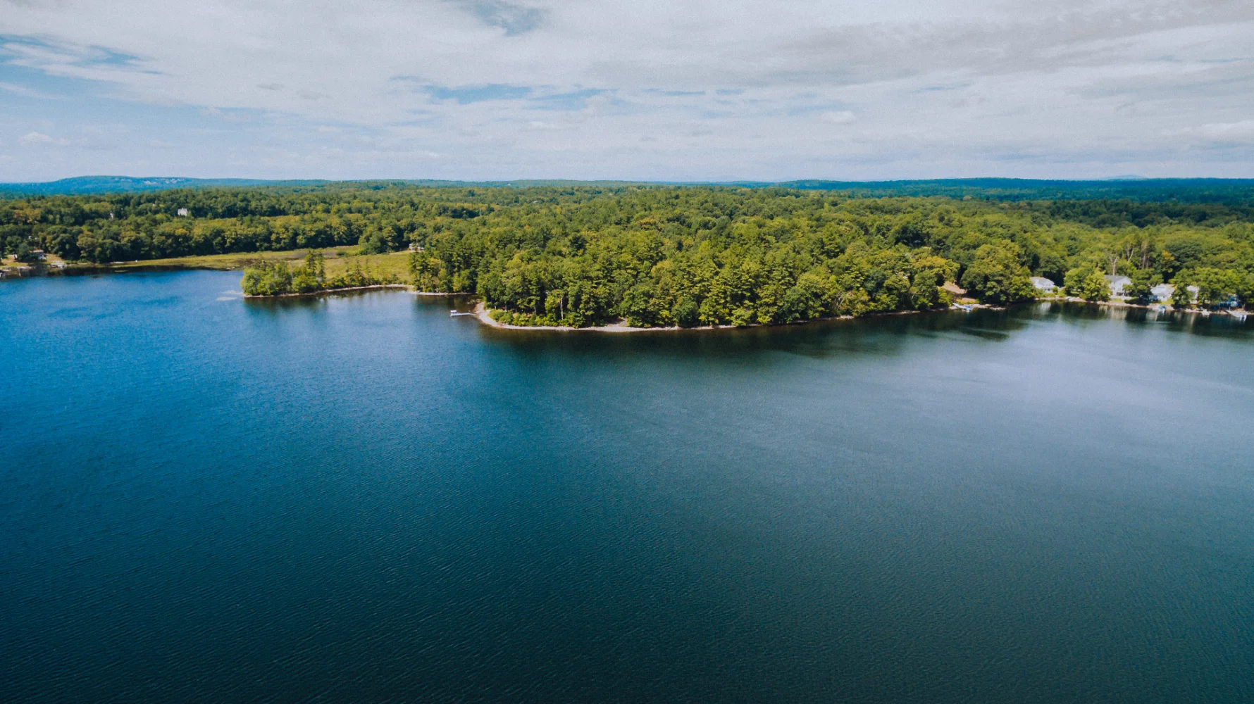 Salem, New Hampshire lakeshore living