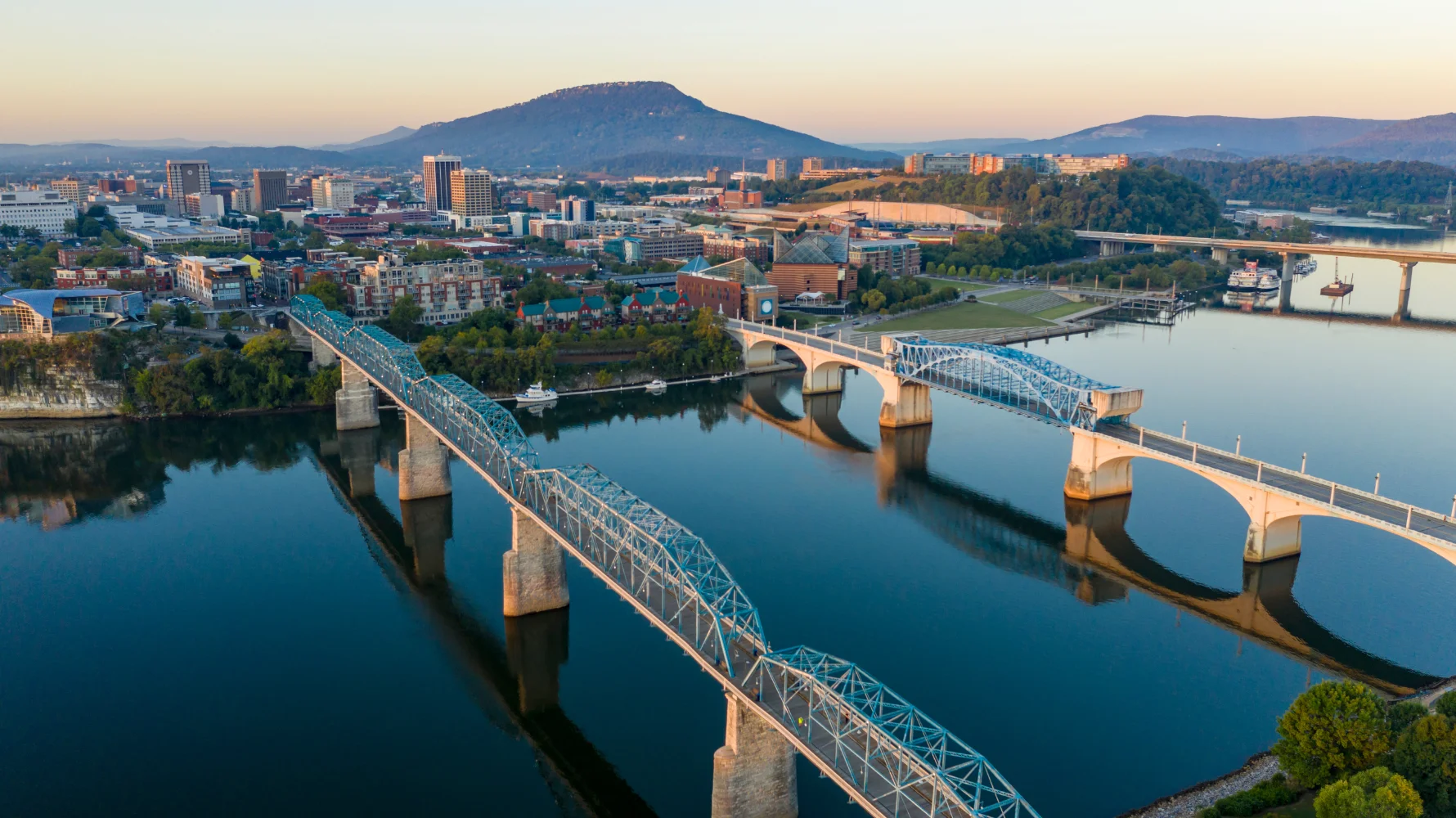 Chattanooga Tennessee skyline along the Tennessee River