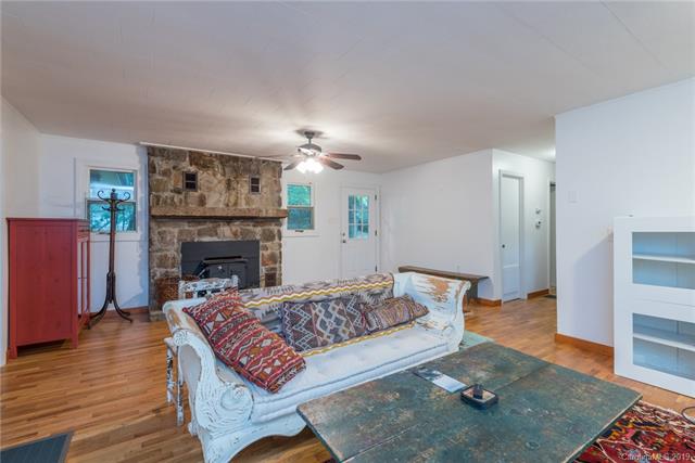 2342 North Fork Right Fork Rd Black Mountain - Second Home Interior