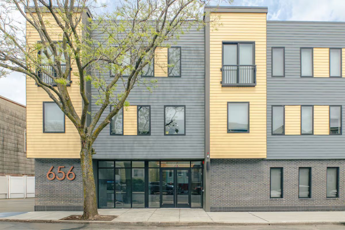 656 Saratoga East Boston Luxury Condos