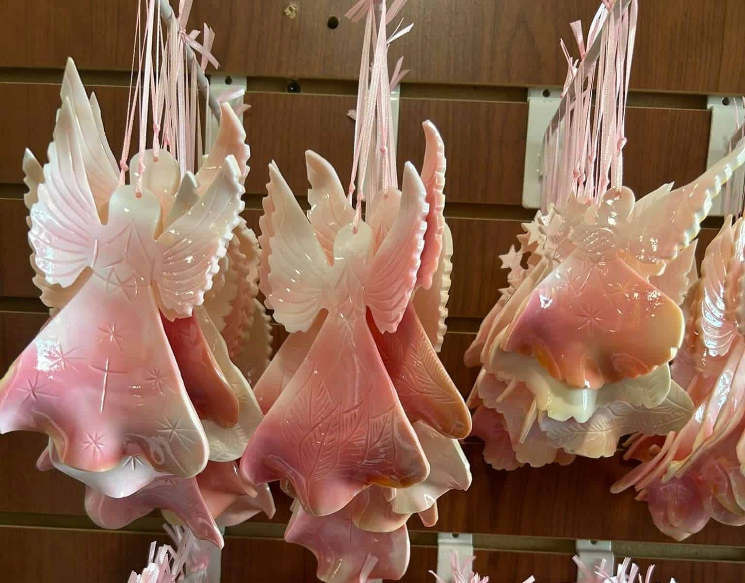 conch shell ornaments 