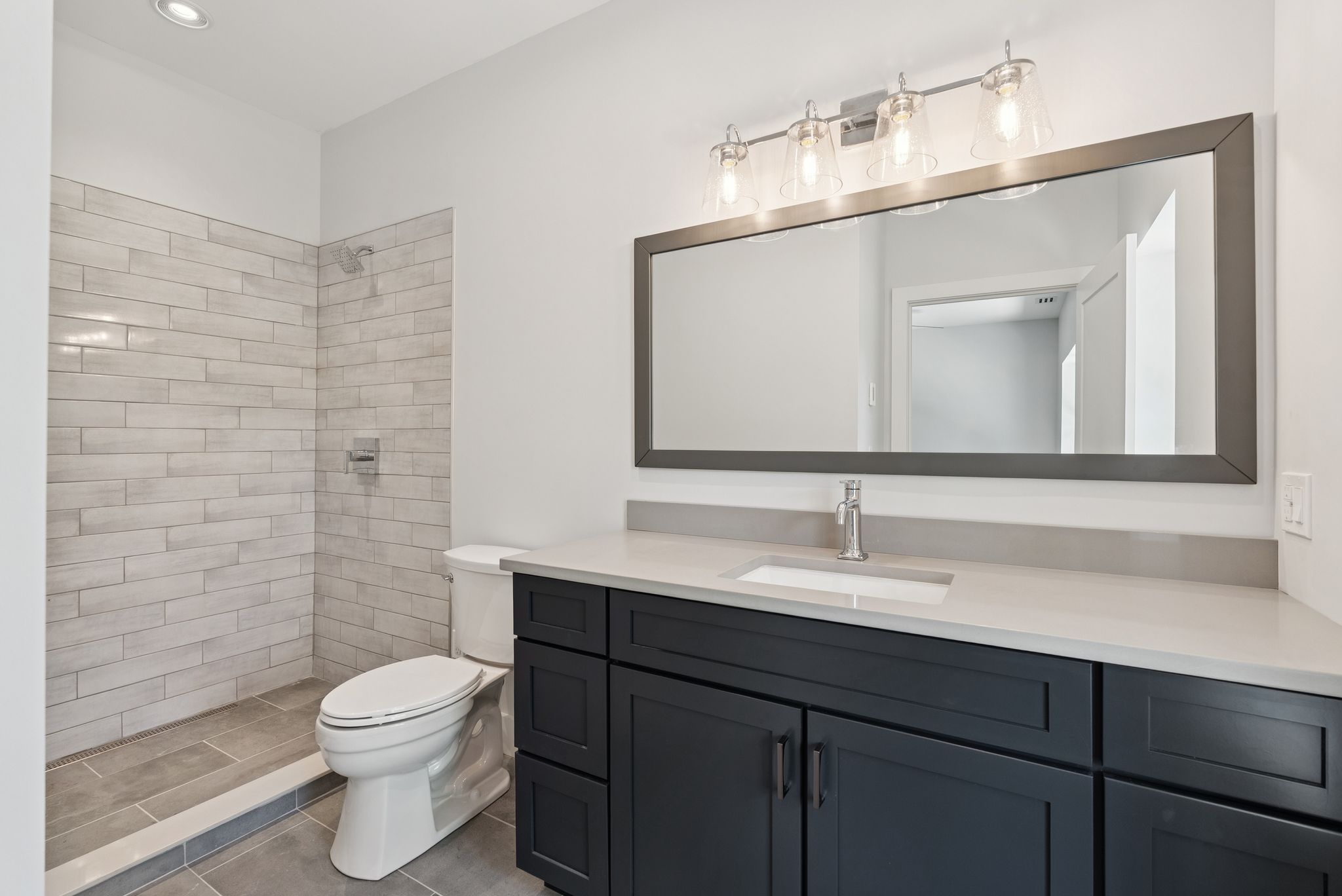 Buiding and amenities photo