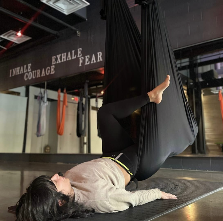 AERIAL YOGA