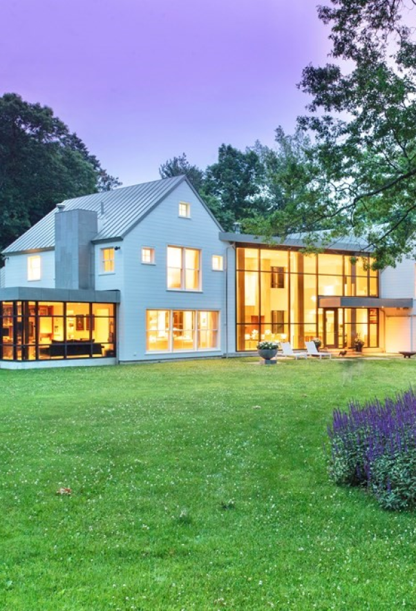 Search luxury homes in Belmont