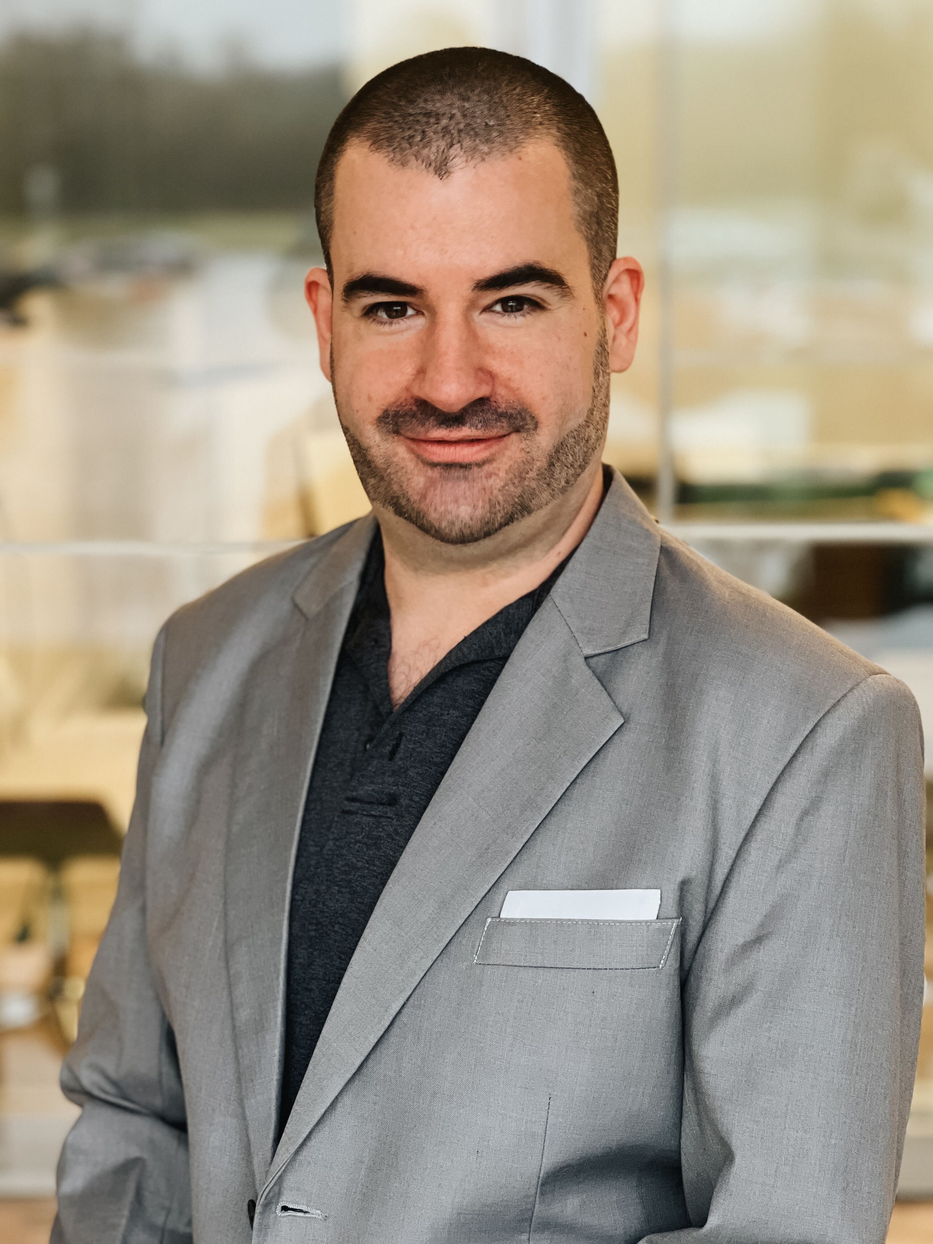 Chris Amond headshot