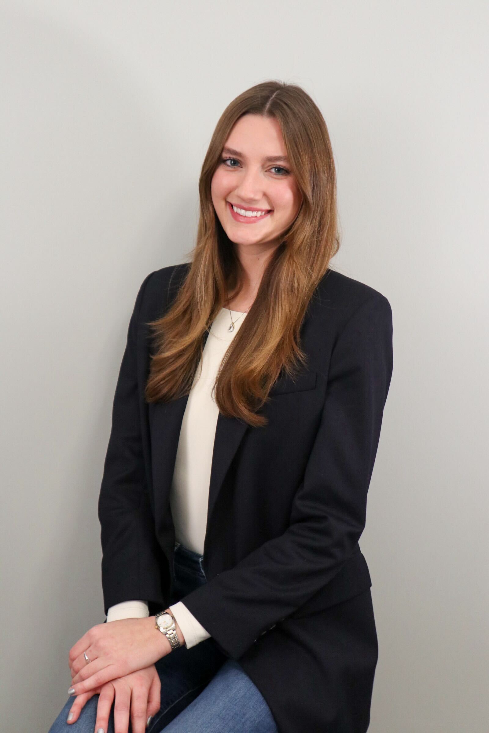 Nadia Juhasz headshot