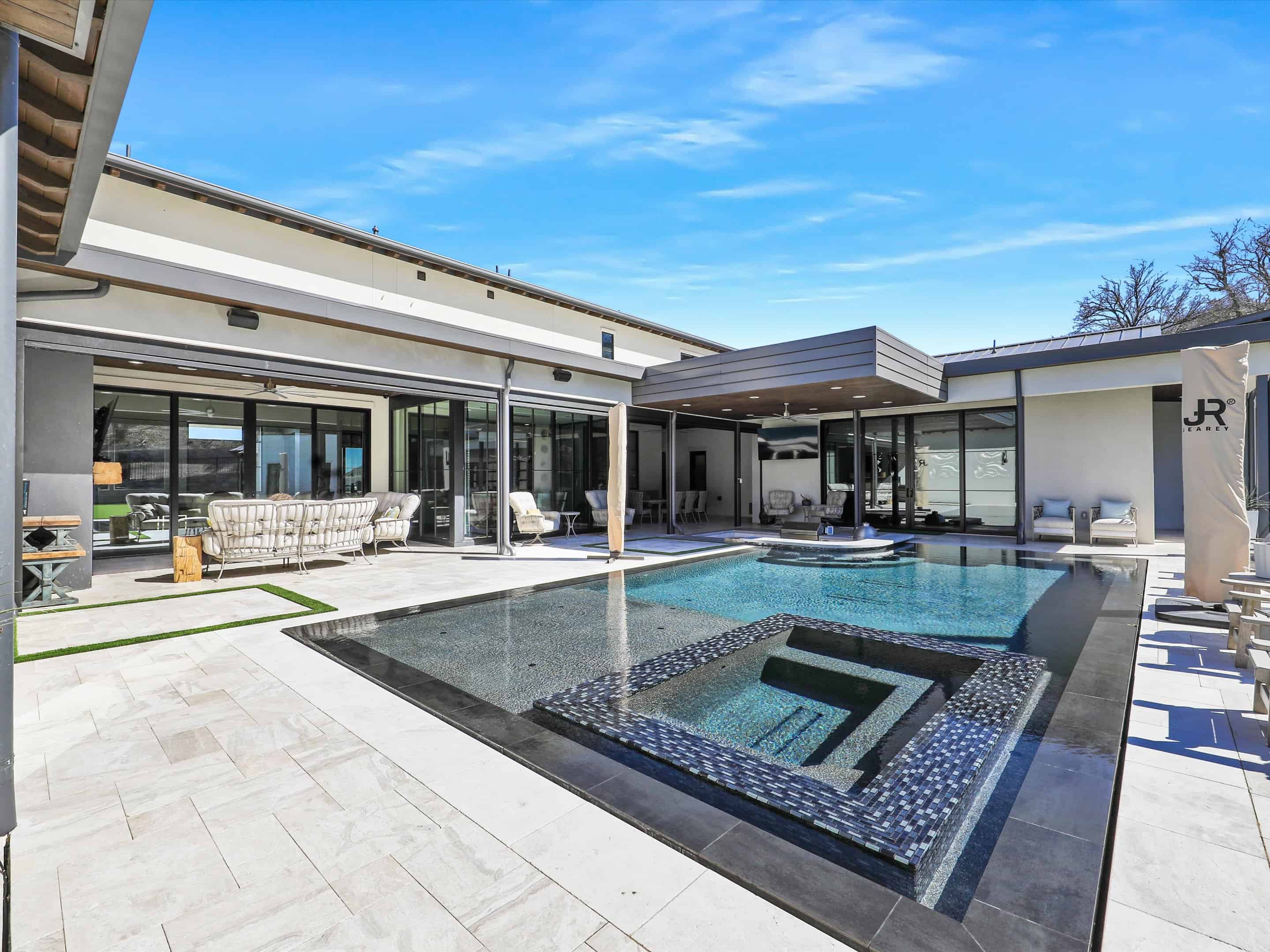 4316 Bellecour Trail in Fort Worth - luxury home with pool