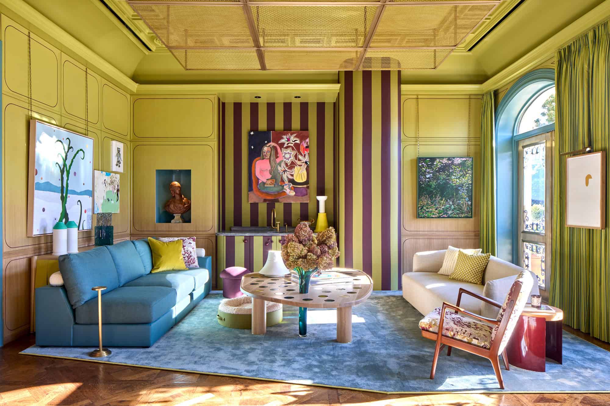 A 2025 Kips Bay Decorator Show House room by Yates Desygn