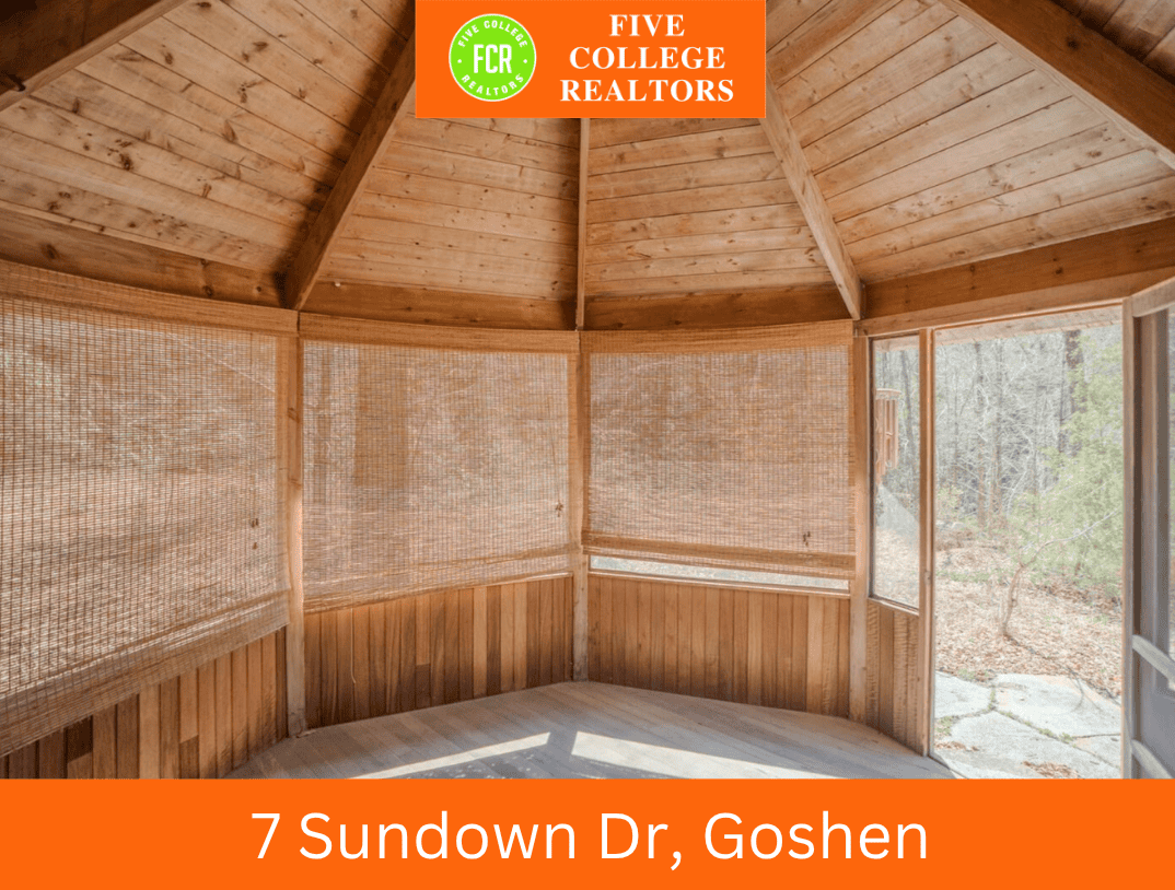 7 Sundown Dr Goshen - Five College Realtors