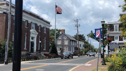 Junction and Breakwater Trail, Lewes trailhead