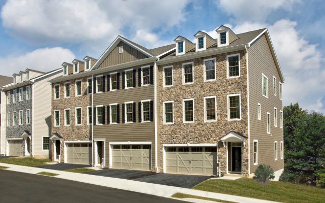 The Overlook at Rockford Falls