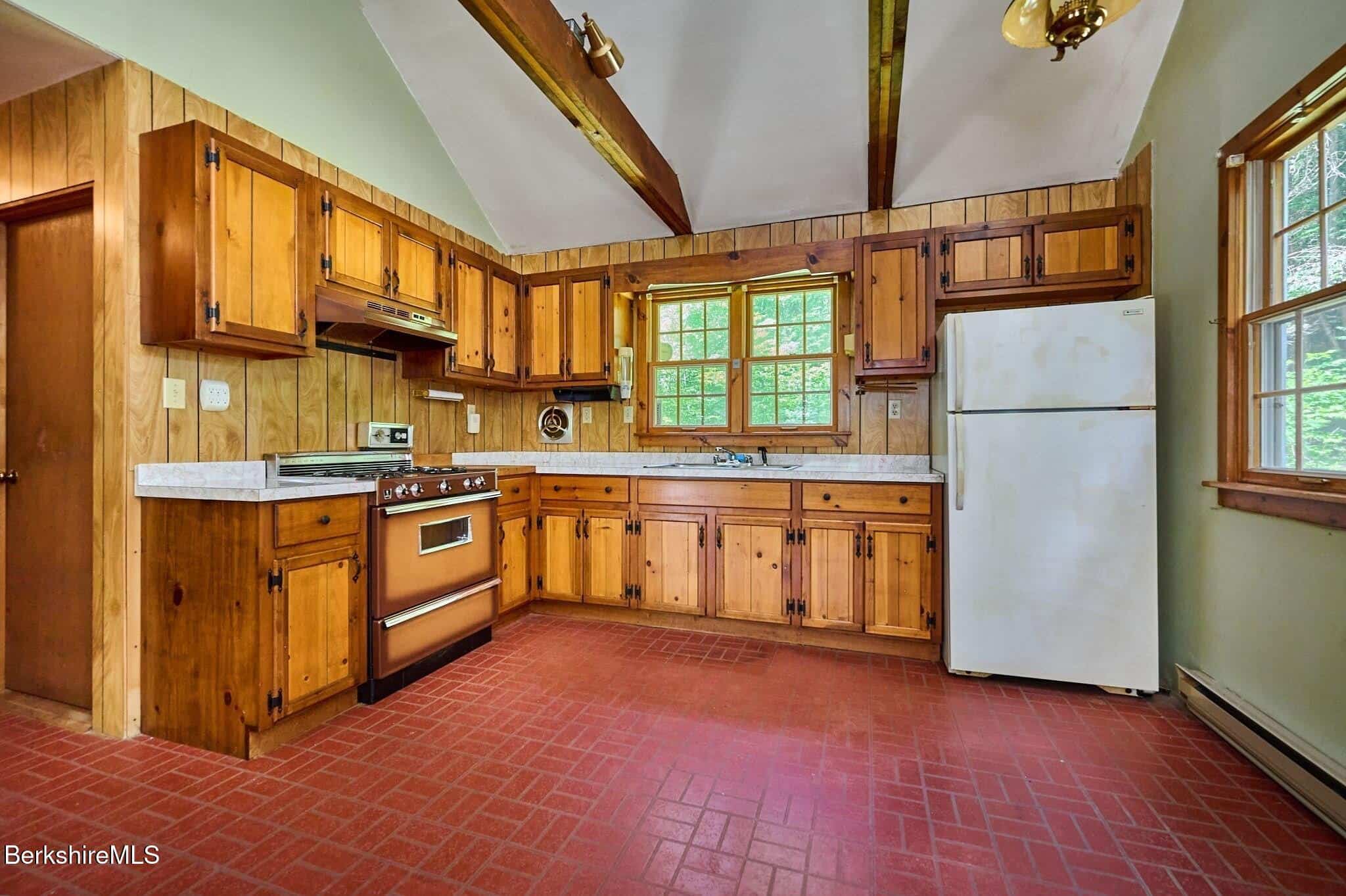 real estate colrain MA