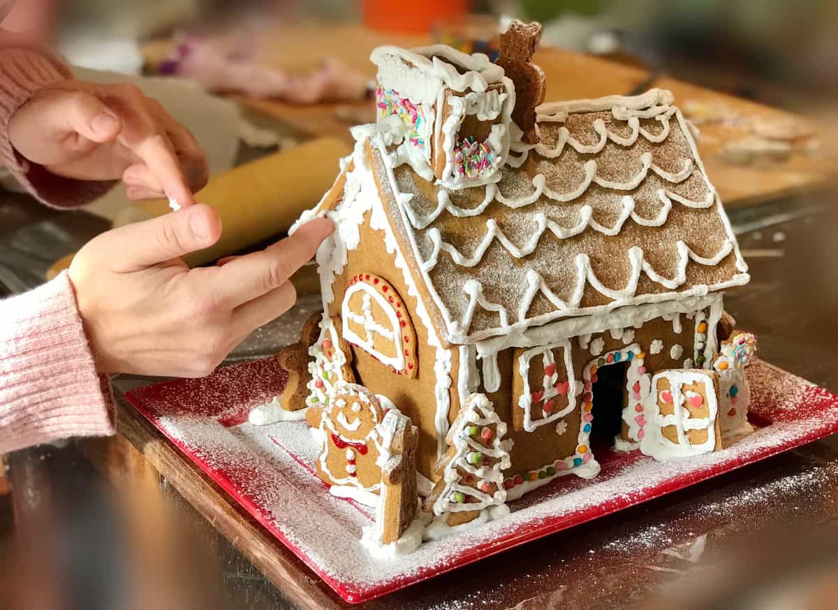 gingerbread house