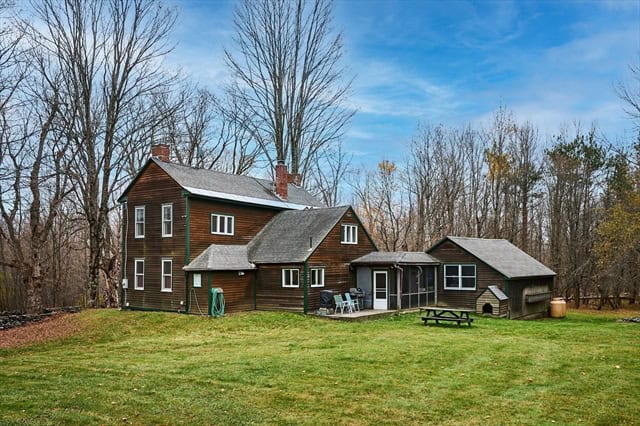 country living plainfield ma