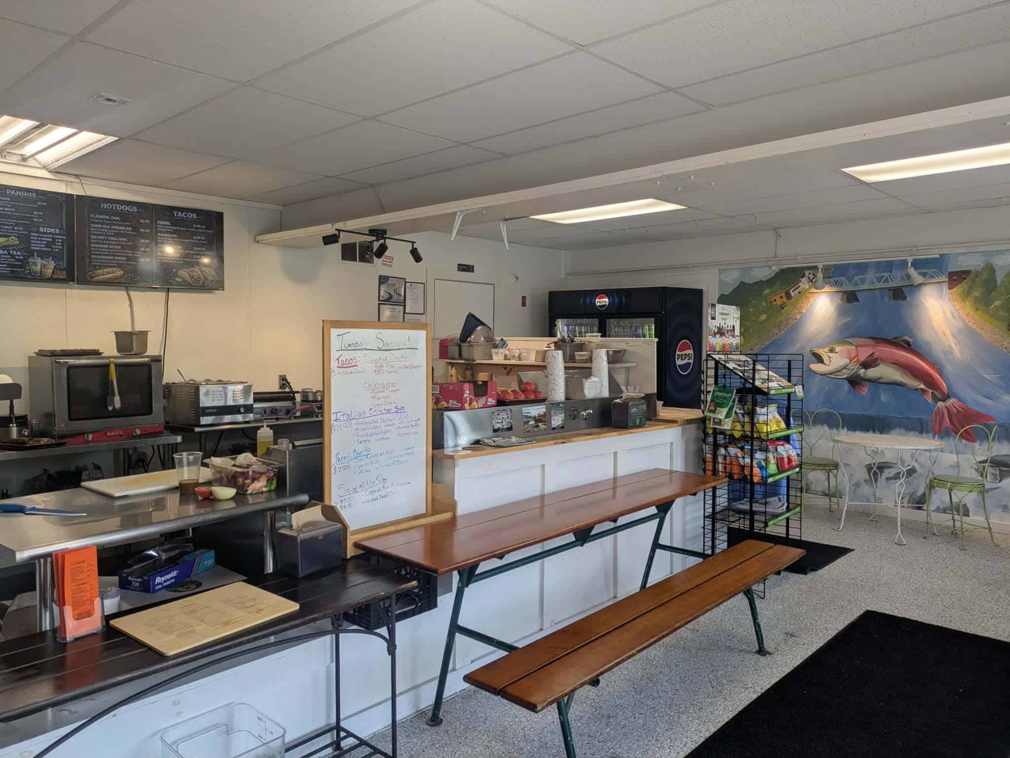 salmon falls cafe