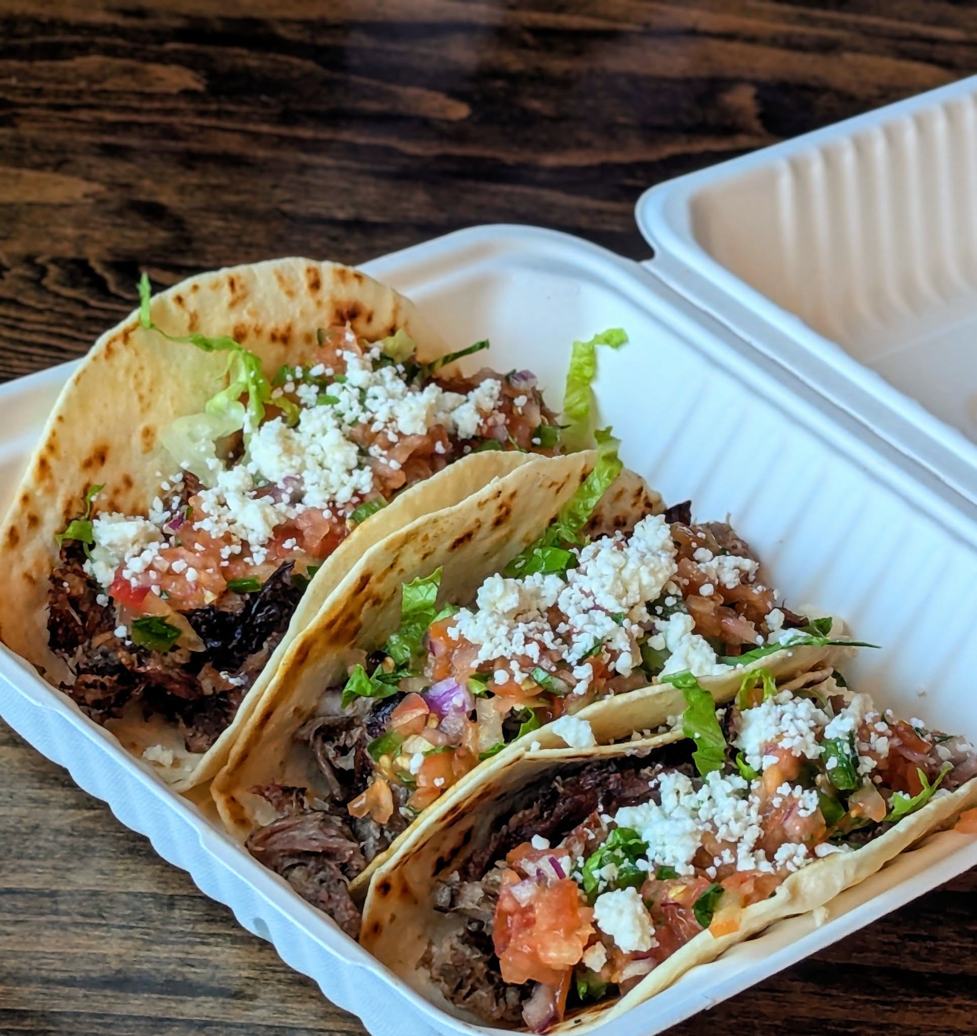 Hotifre Bar and Grill