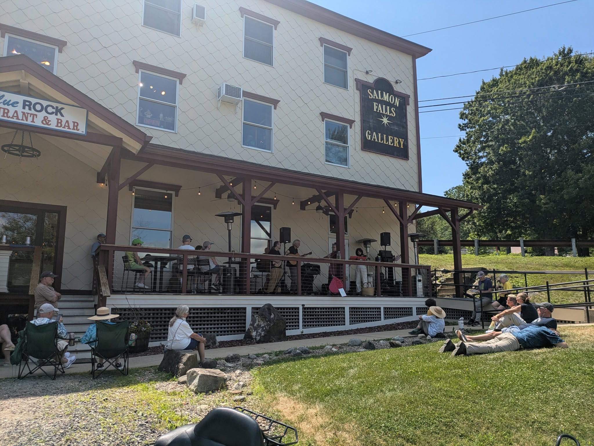 shelburne falls blue rock restaurant