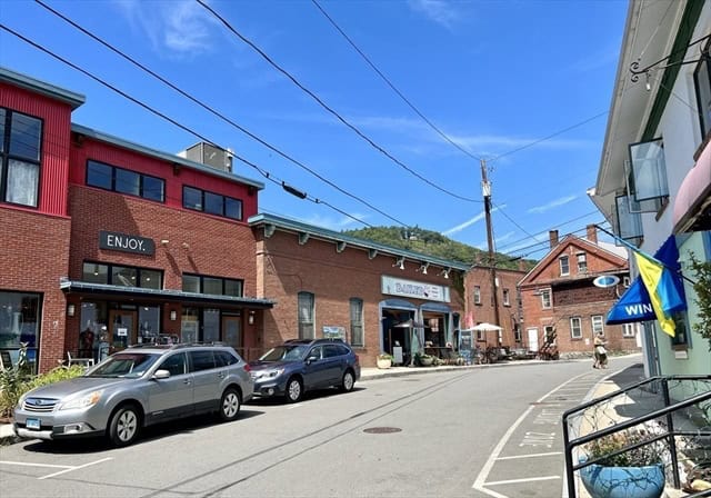 deerfield ave shelburne falls