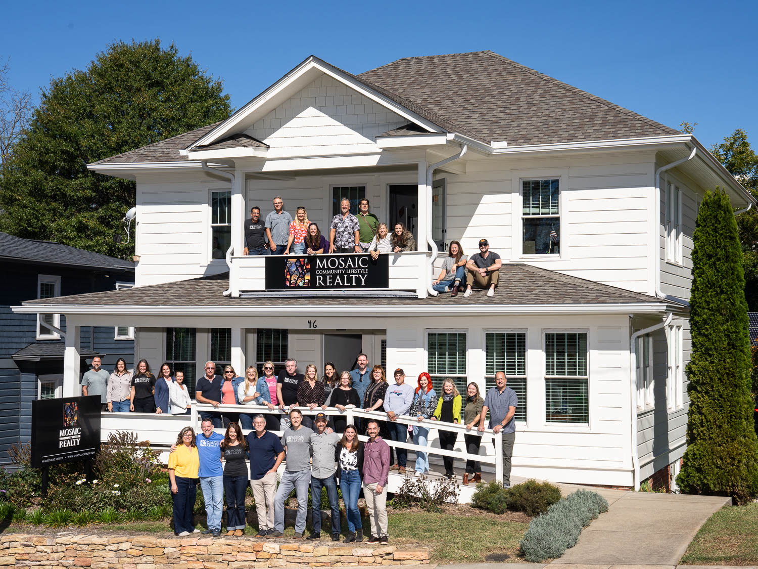 Mosaic Community Lifestyle Realty About Us