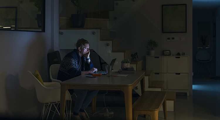 Don't Sell on Your Own Just Because It's a Sellers' Market | MyKCM