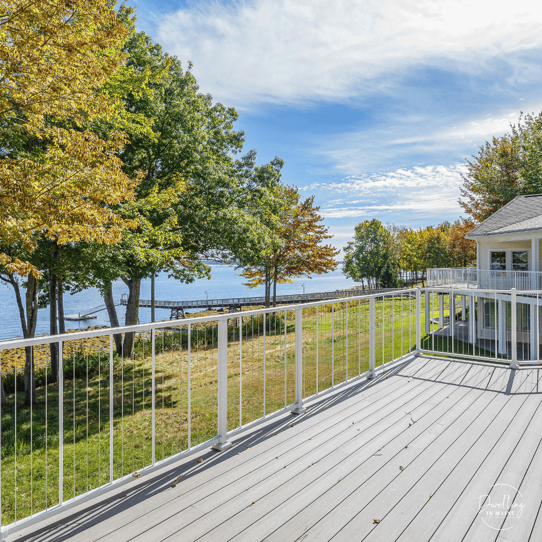 Ocean-Front Home in Belfast Maine 