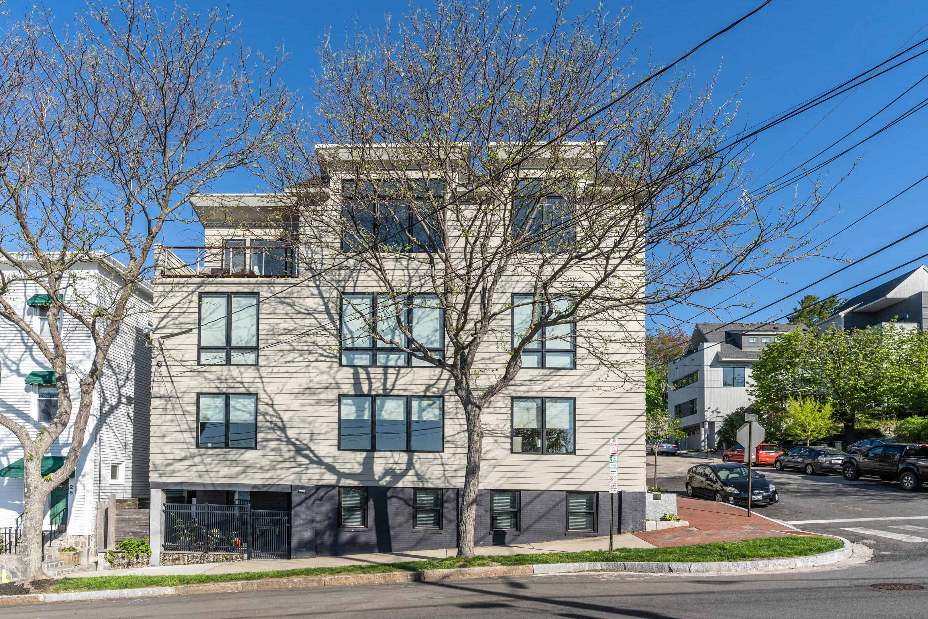 4 Lawrence Street