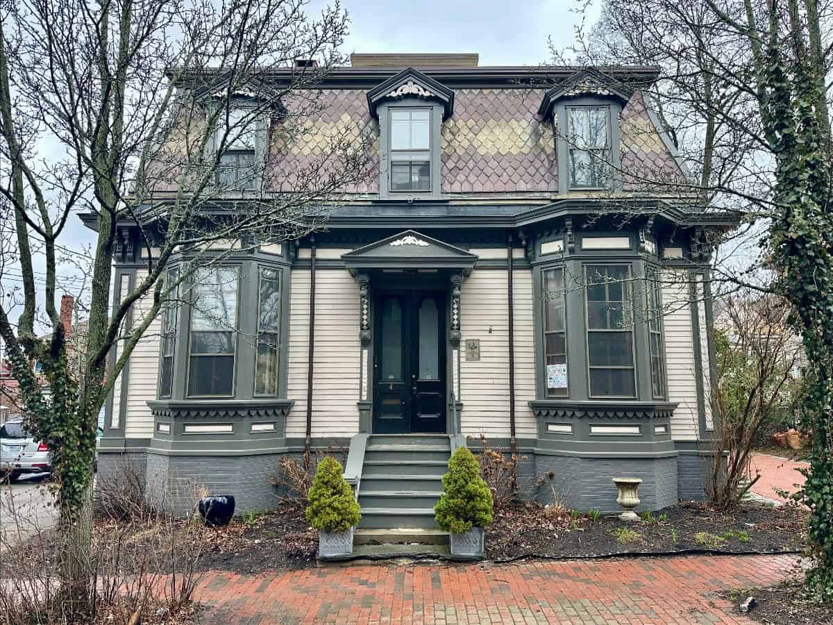 Single Family Home