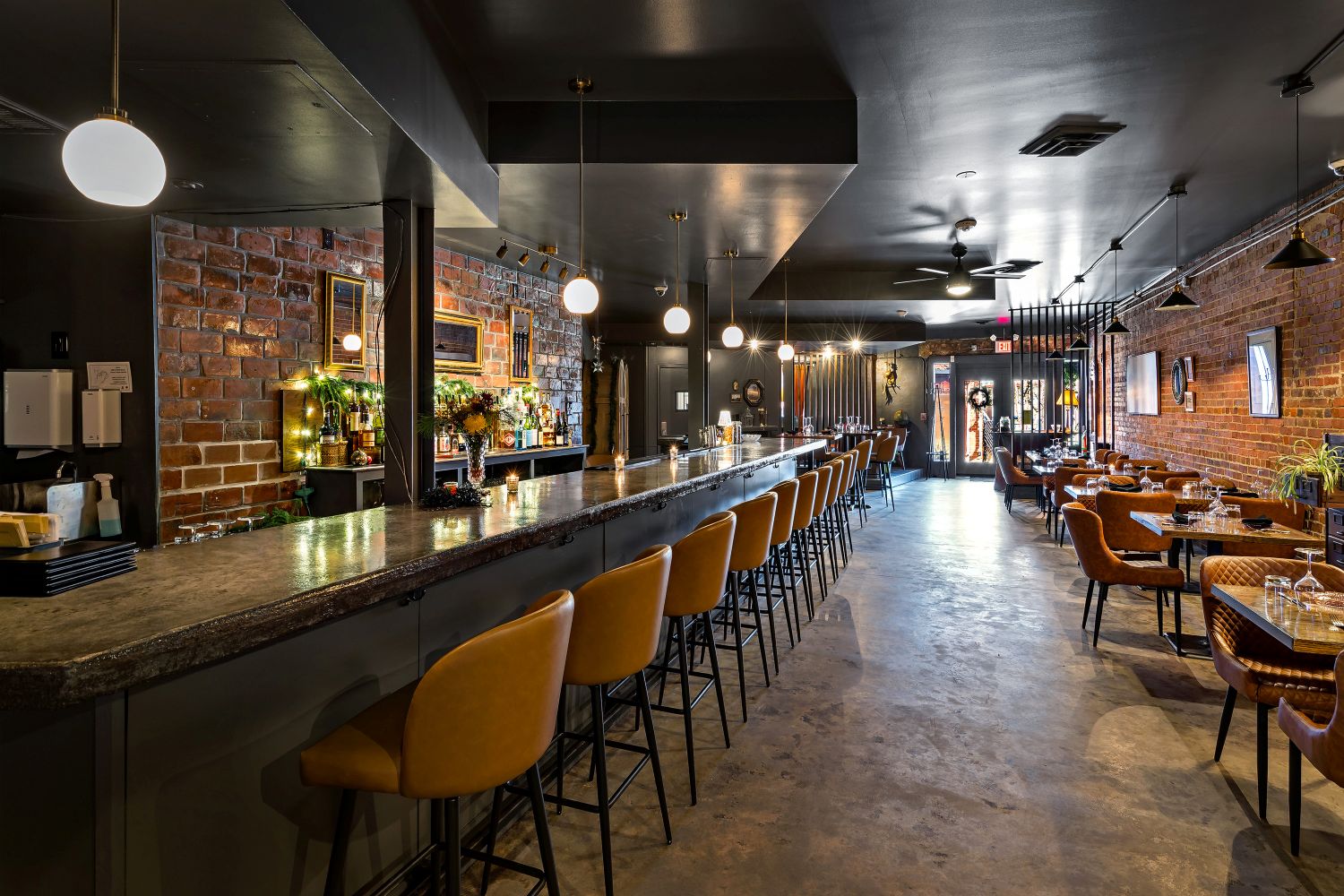 Black Mountain commercial real estate sale