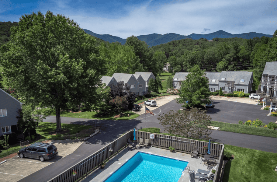 3B Lynx Drive Black Mountain NC condo for sale